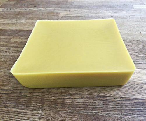 100 natural beeswax - 100%, block